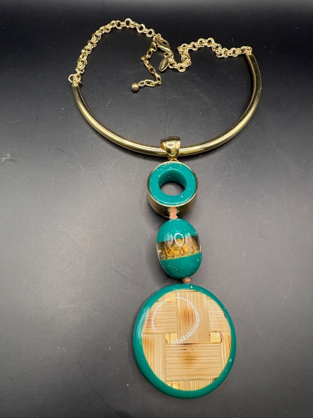 CHICO'S Jane Collar Green Gold Pendant Necklace - Picture 2 of 8